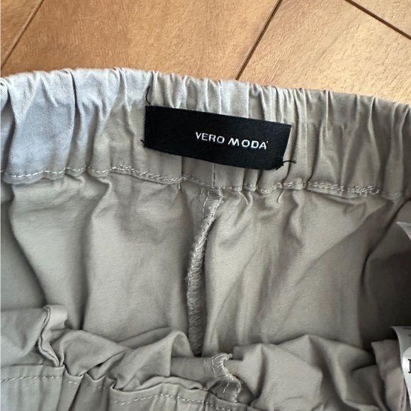 Khaki joggers - Picture 4 of 7